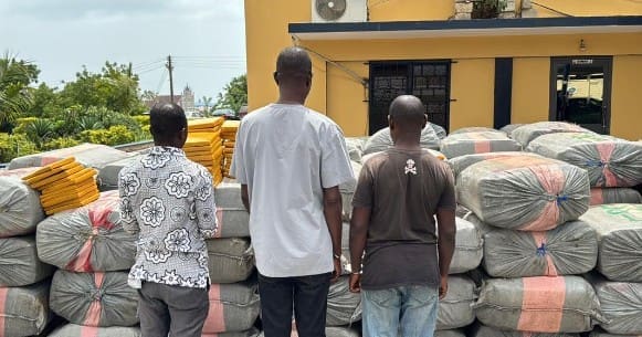 Police cannabis bribe
