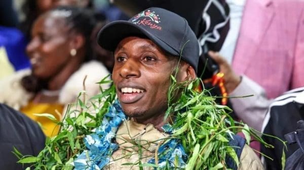 Kenya Sawe hero
