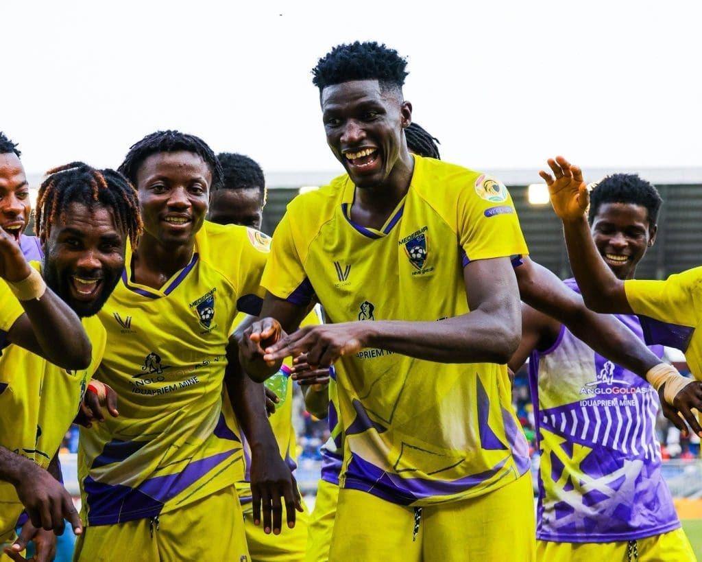 Medeama title Hearts
