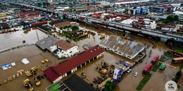 Accra floods fires Doctors flood solutions