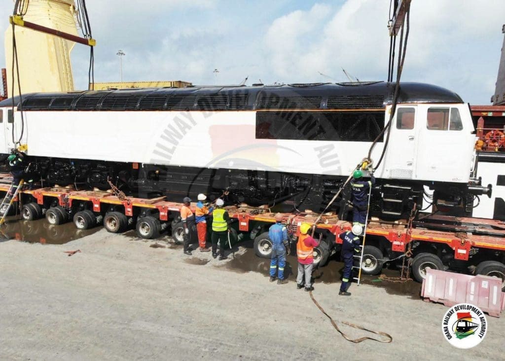 GRDA locomotives wagons Minority 1976–1983 Transport Ministry locomotive Refurbished purchase